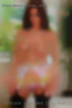 Black upgraded lady exercising naked.